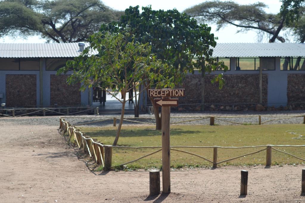 Mwandi View Hotell Kavimba Exteriör bild